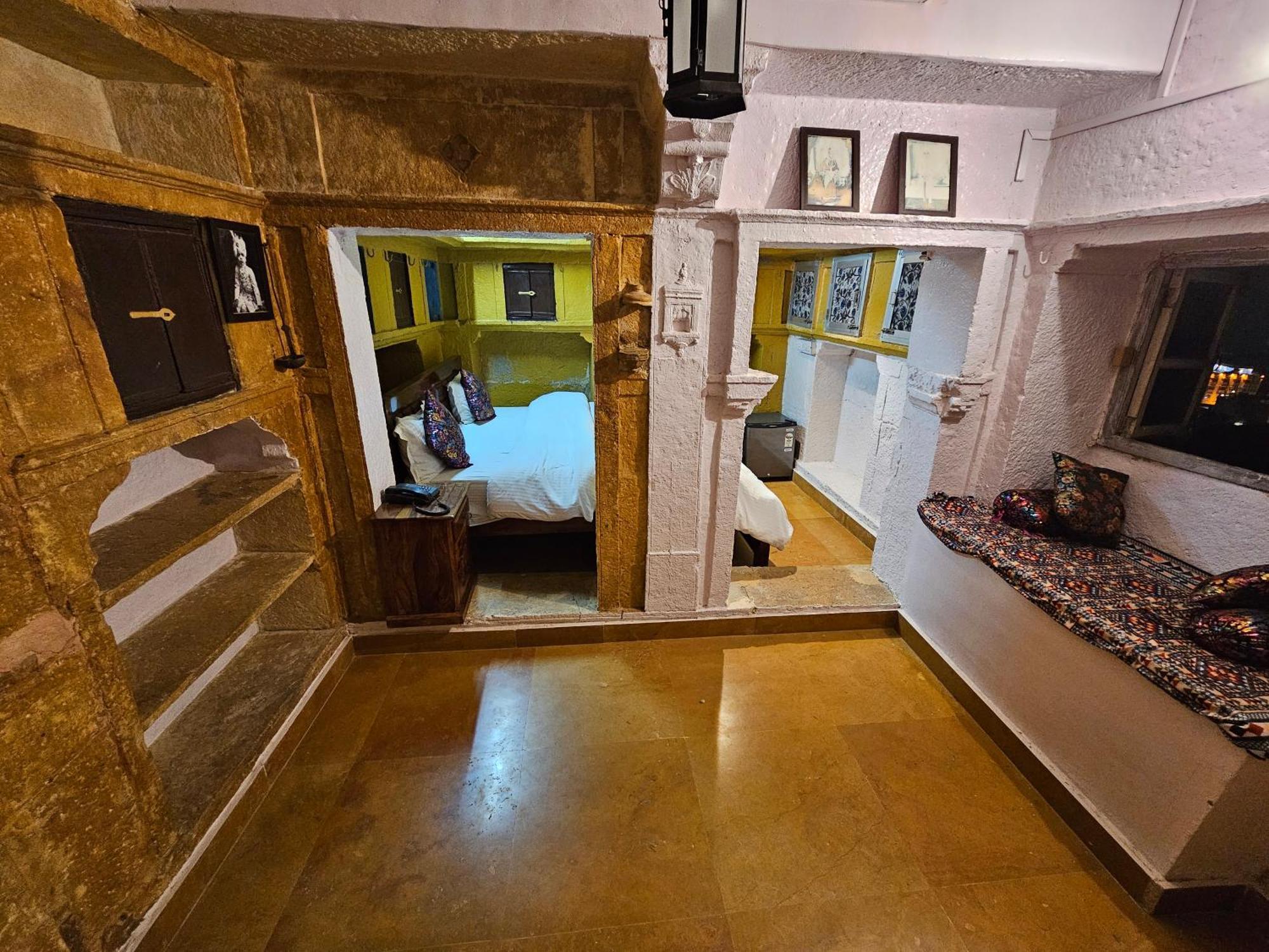 ג'איסלמר Desert Haveli Guest House חדר תמונה