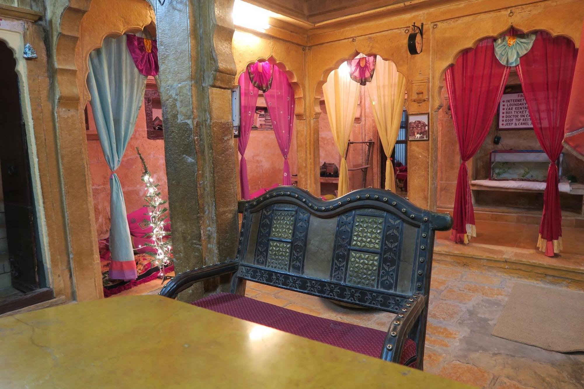 ג'איסלמר Desert Haveli Guest House מראה חיצוני תמונה