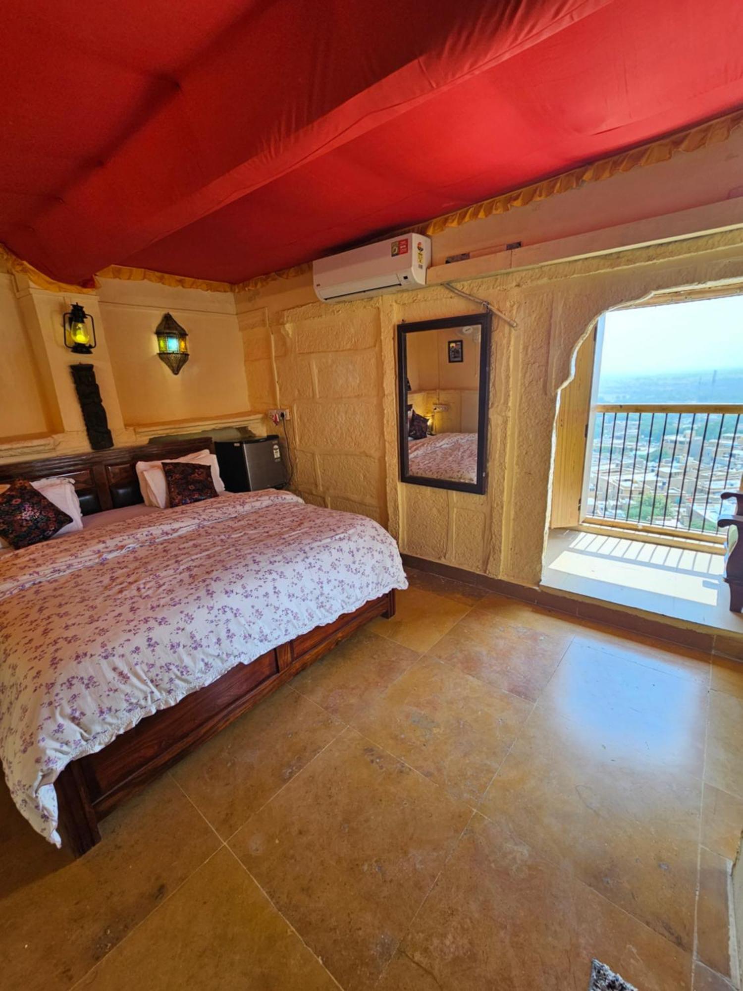 ג'איסלמר Desert Haveli Guest House חדר תמונה