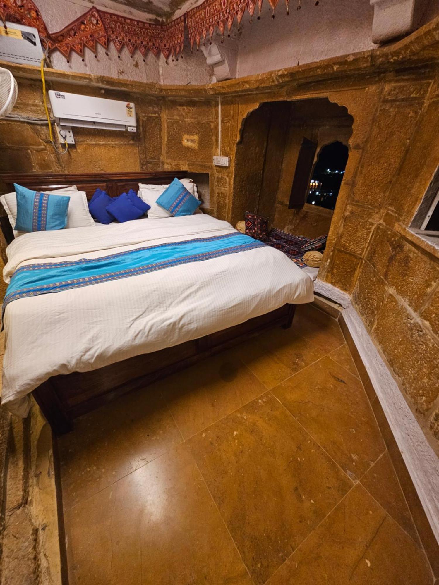 ג'איסלמר Desert Haveli Guest House חדר תמונה