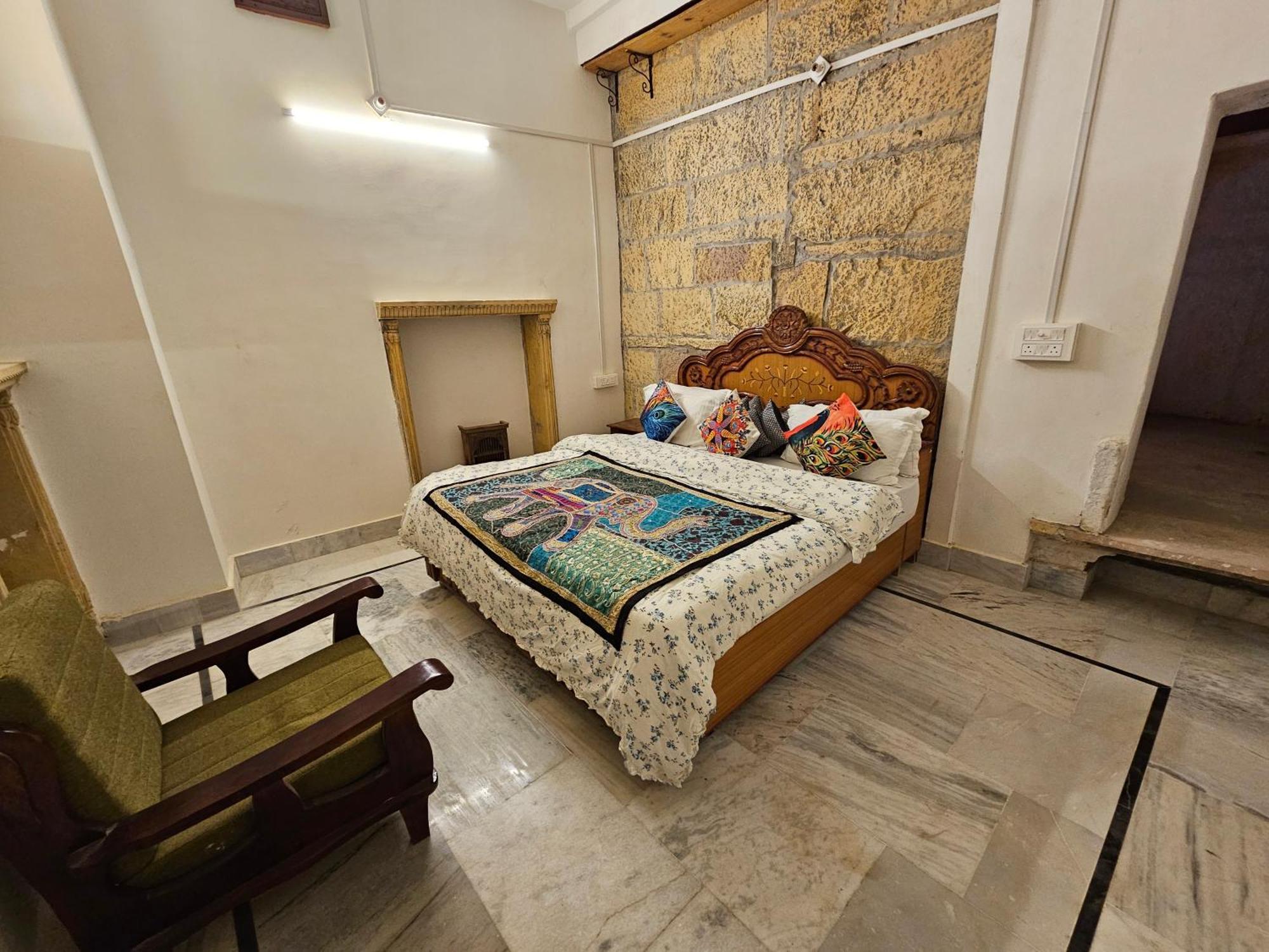 ג'איסלמר Desert Haveli Guest House חדר תמונה