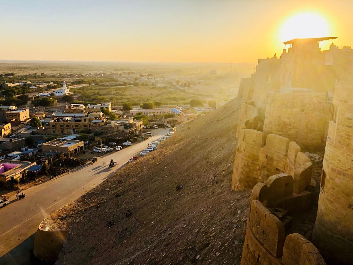 ג'איסלמר Desert Haveli Guest House מראה חיצוני תמונה
